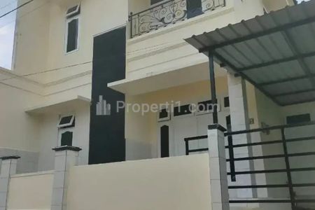 Dijual Rumah Minimalis 2 Lantai Tanah Luas di Perumahan Jl. Kaliurang Km 8 Sleman, Dekat UGM