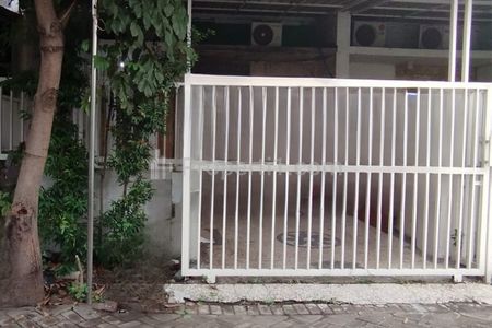 Jual Rumah Kosong Murah Komplek di Green Semanggi Surabaya