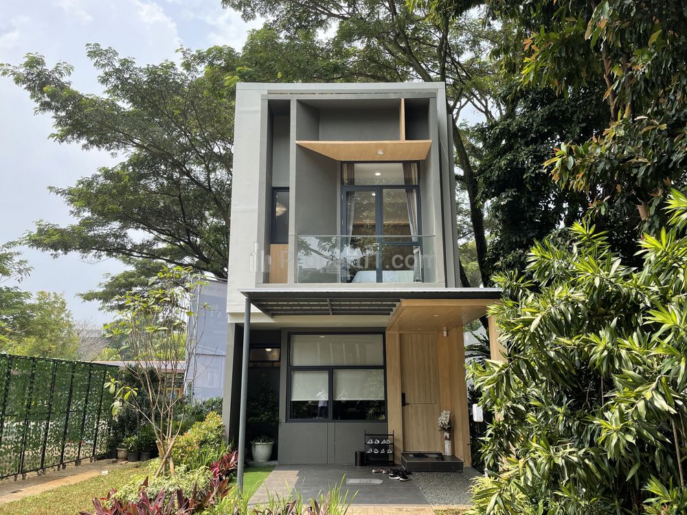 Dijual Rumah Furnished di BSD City Tangerang