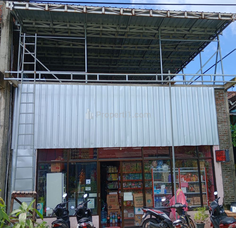 Dijual Toko Sembako Gratis Rumah di Semarang