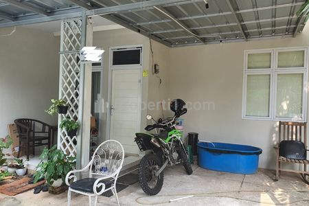 Dijual Rumah terawat  diseberang Stasiun MRT Fatmawati di Cilandak Jaksel.