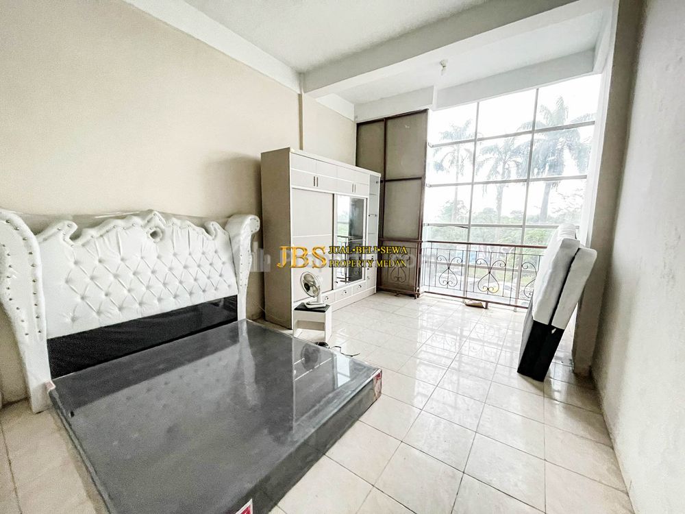 Dijual Ruko 3 Tingkat di Jalan Brigjend Katamso Depan Mall Suzuya Medan Kondisi Siap Huni