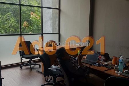 Disewakan Ruko untuk Office di Bendungan Hilir, Tanah Abang, Jakarta Pusat