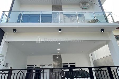 Rumah Dijual di Jati Padang Jakarta Selatan Dekat Mall Pejaten Village, RSUD Jati Padang, SMAN 28 Jakarta, Stasiun Pasar Minggu, Universitas Nasional