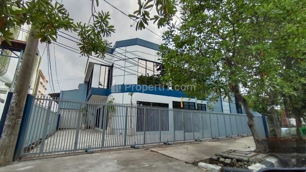 Ruang Usaha Disewakan di Jalan Kenjeran Surabaya Timur