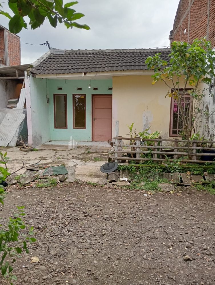 Rumah Dijual Strategis di GPA Ngijo, Malang