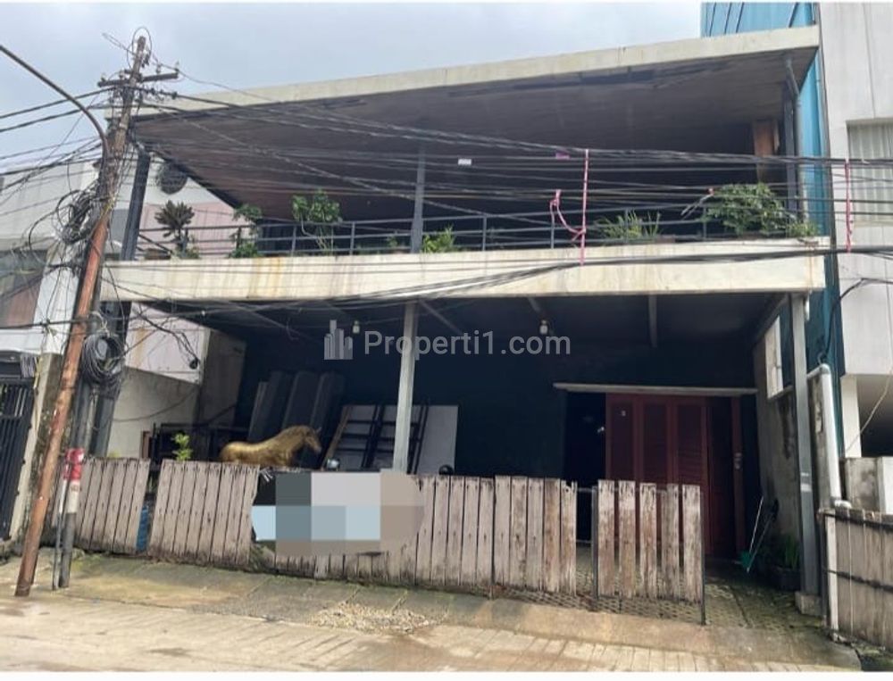 Sewa Rumah Bangunan Cocok untuk Kantor atau Tempat Usaha Lain di Thamrin, Dekat Sudirman, Jakarta Pusat