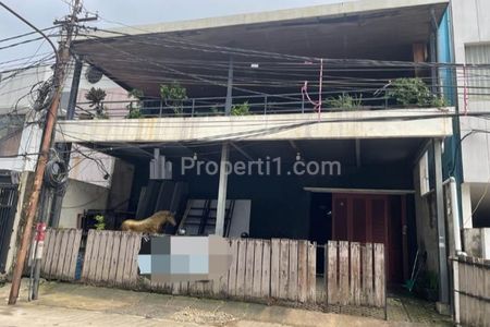 Sewa Rumah Bangunan Cocok untuk Kantor atau Tempat Usaha Lain di Thamrin, Dekat Sudirman, Jakarta Pusat