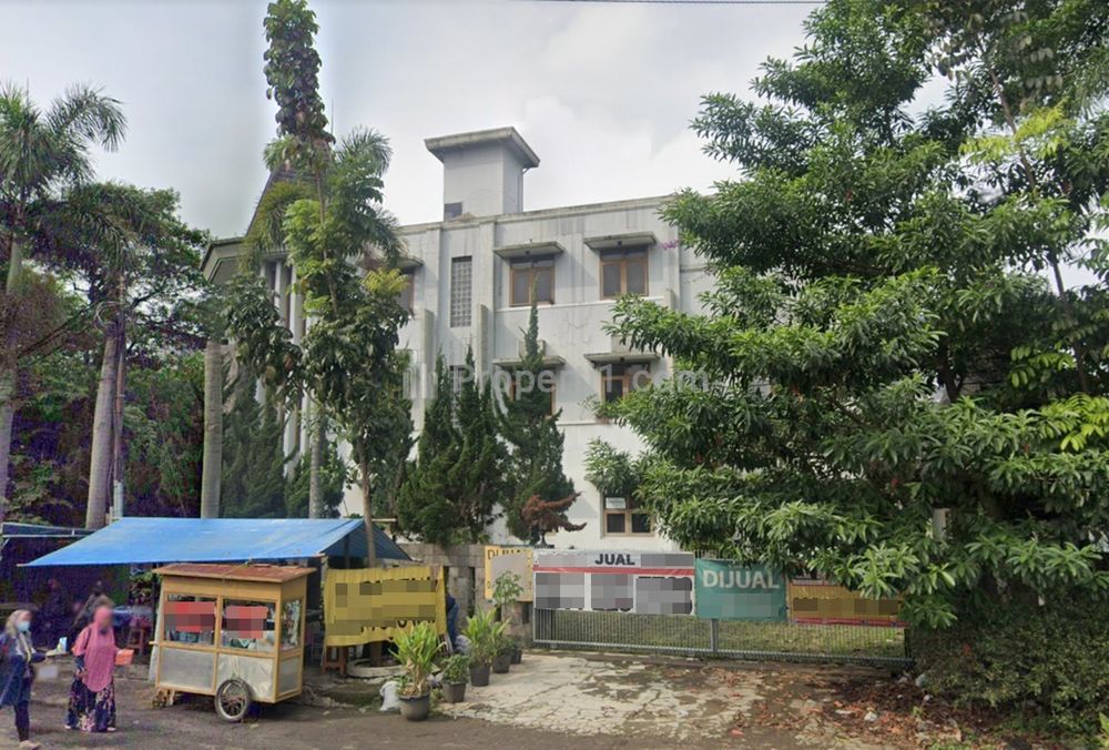Jual Hotel Mewah Sangat Strategis di Daerah Cipedes Kota Bandung