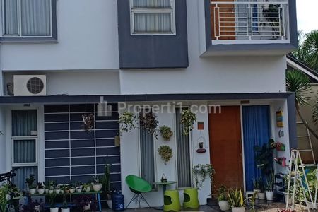 Dijual Rumah Second 2 Lantai di Bintaro Exclusive Residence Tangerang Selatan