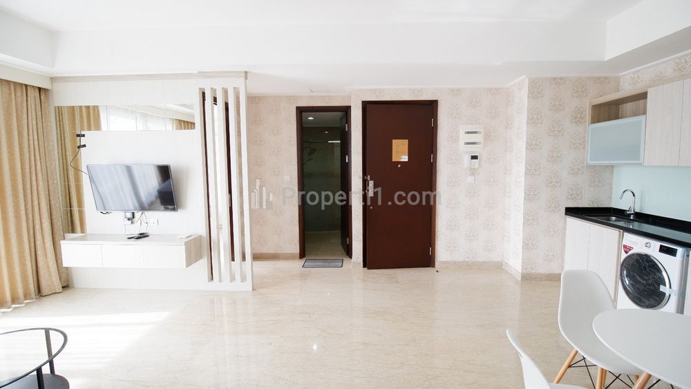 Dijual Apartemen Mewah Menteng Park Cikini Jakarta Pusat - 3 BR Fully Furnished, Private Lift
