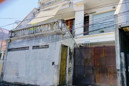 Rumah Dijual di Jalan Krakatau Surabaya Pusat