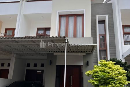 Dijual Rumah Cluster Mewah 2 Lantai Kondisi Fully Furnished di Pasar Minggu, Jakarta Selatan