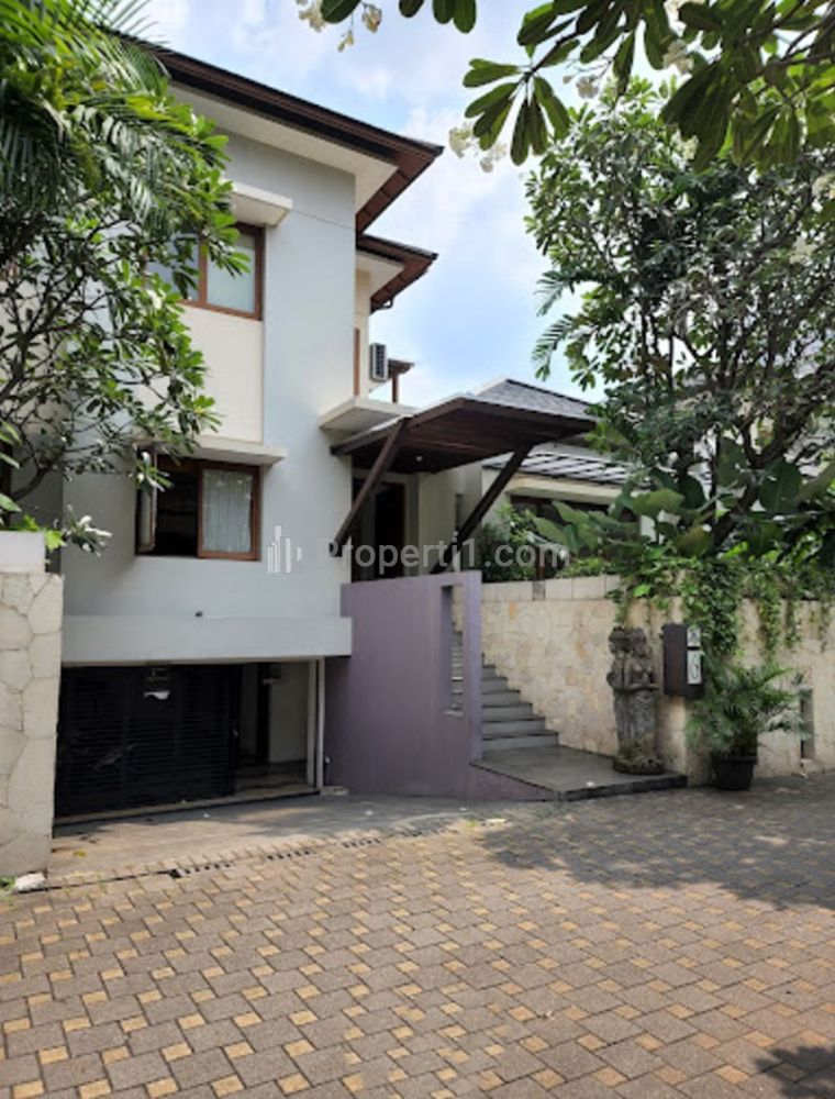 Jual Rumah Mewah di Kemang Bangka Kota Jakarta Selatan - Luas Tanah 460 m2