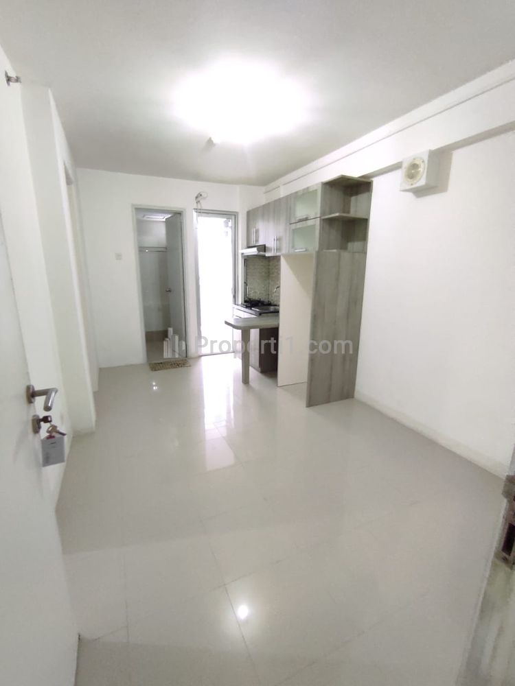 Dijual Apartemen Bassura City Jakarta Timur, 2BR Semi Furnished Sesuai Foto Sangat Murah