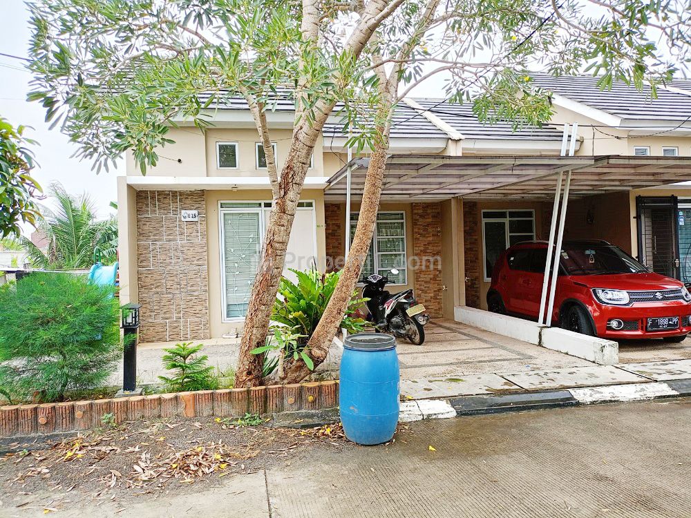 Rumah Cluster Huk Dua Kavling Jual Cepat Murah Free Kitchen Set dan Kompor Modena 3 Tungku