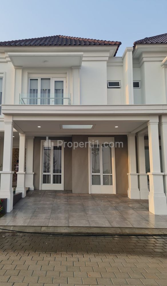 Dijual Rumah Gaya Modern Classic di Gading Serpong Tangerang