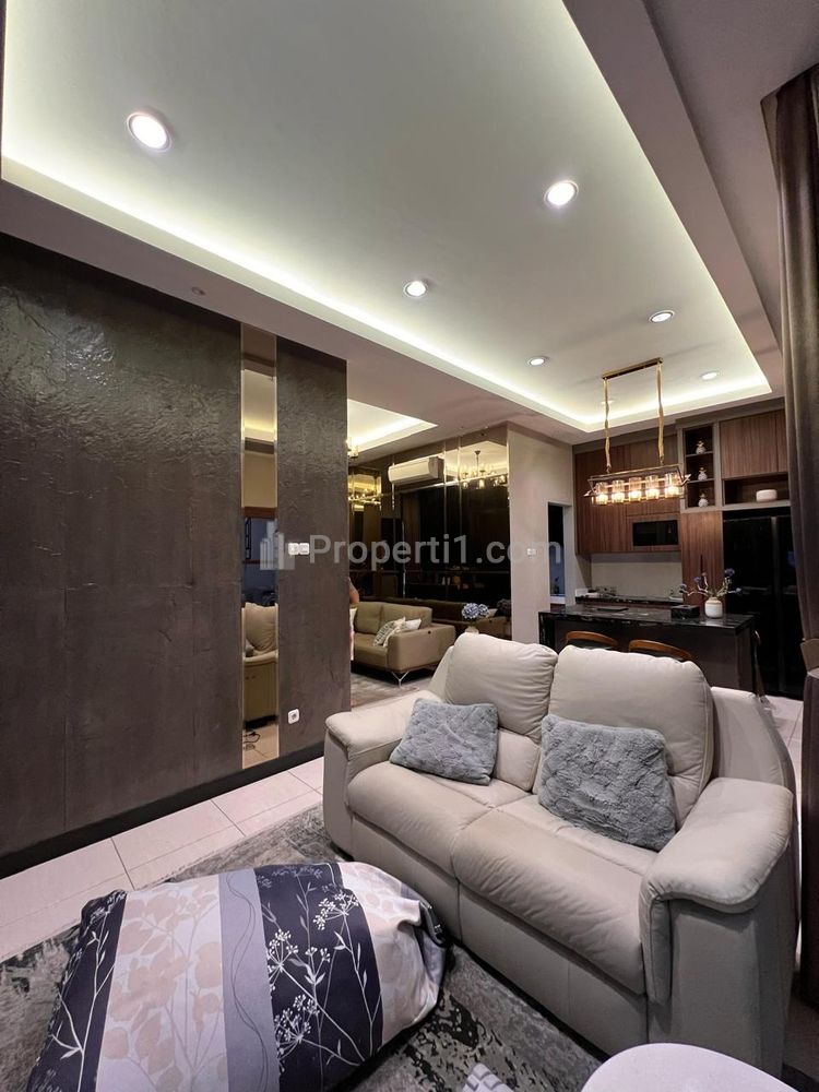 Dijual Rumah Cluster Mewah 2 Lantai Kondisi Fully Furnished di Pasar Minggu, Jakarta Selatan