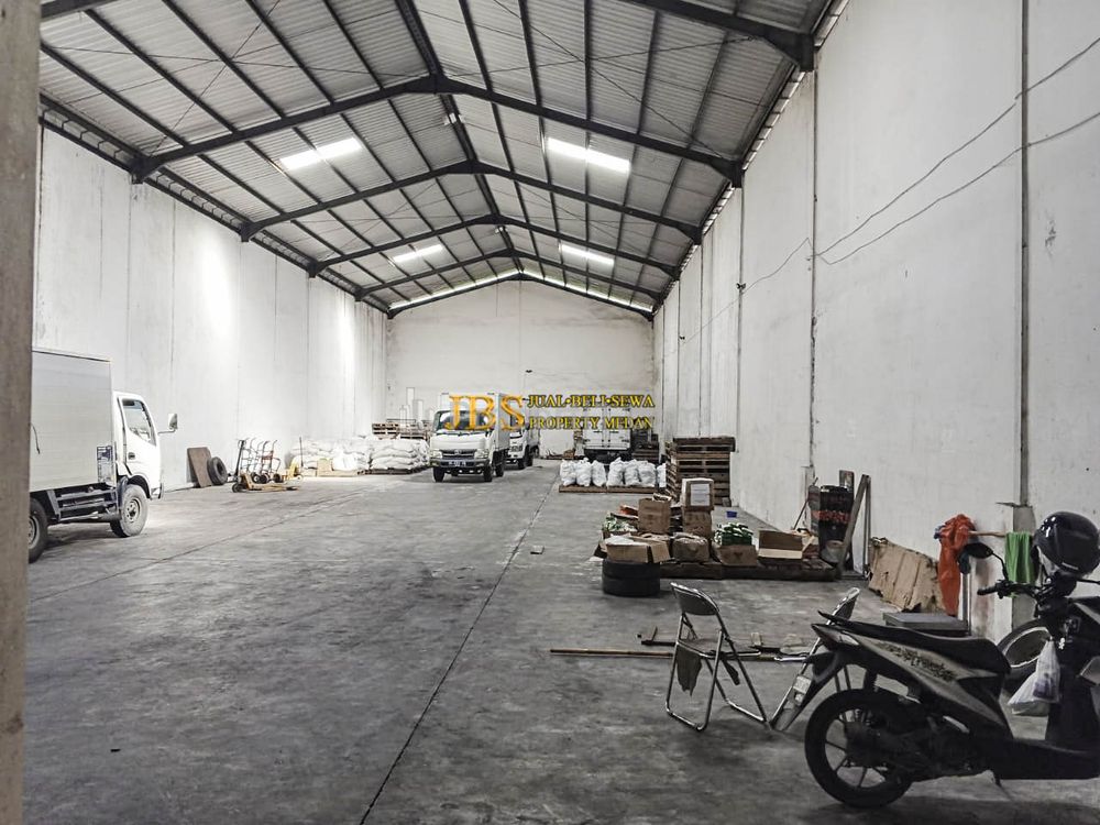Disewakan Gudang Komplek Prima Center Jalan Jend Gatot Subroto - Medan