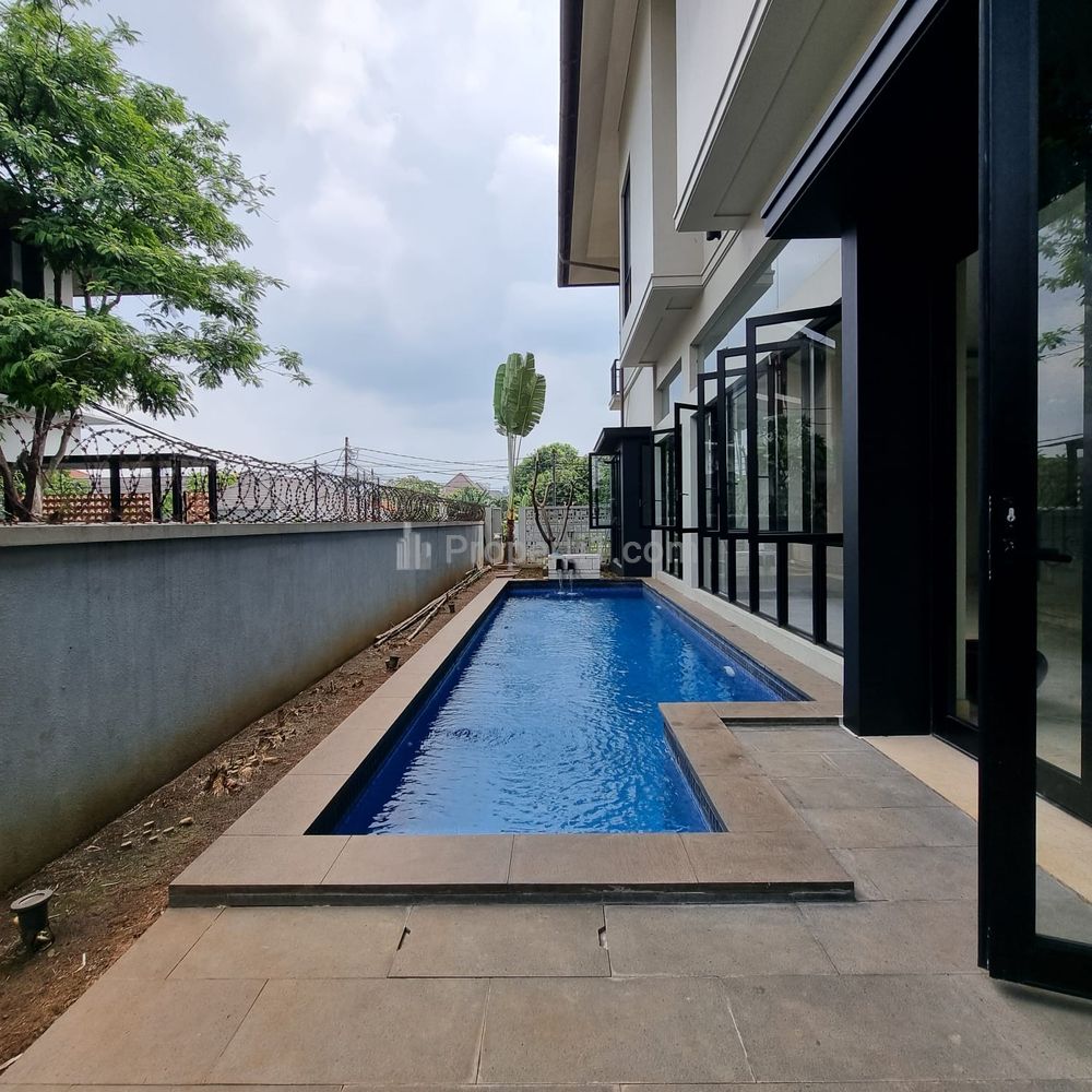 For Rent Modern House 5 BR with Private Pool, at Cipete Jakarta Selatan