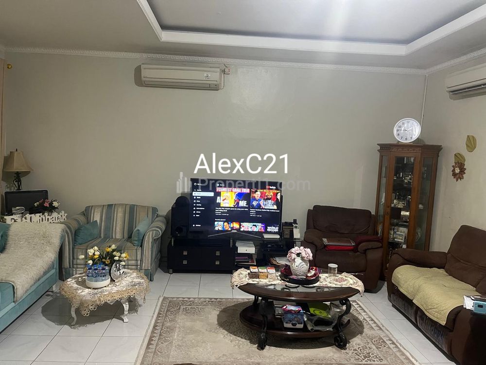 Dijual Rumah dan Paviliun di  Pondok Bambu, Duren Sawit, Jakarta Timur