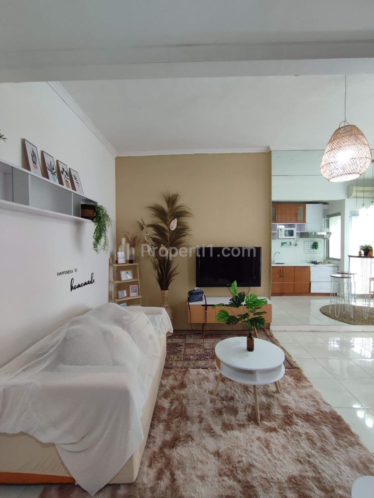 Sudirman Park Apartment for Rent 2 BR Fully Furnished, Near Citywalk Sudirman, LSPR, Sahid Sudirman Center Building, and Setiabudi MRT Station