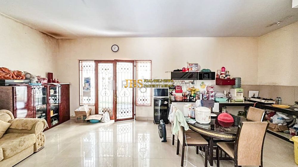 Jual Rumah 2 Tingkat Siap Huni di Komplek Somerset Regency Jalan Sunggal - Medan