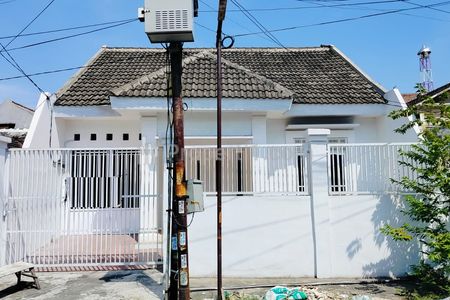 Rumah Dijual di Manukan Lor Minimalis Bagus Terawat Bebas Banjir Surabaya Barat