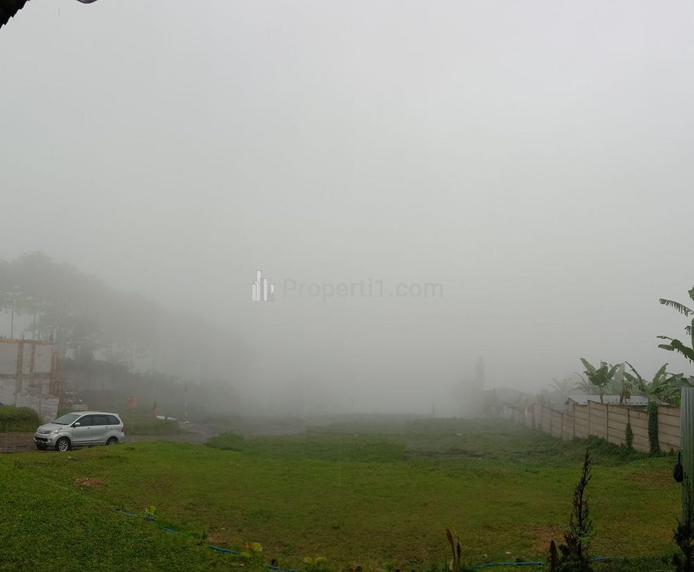Dipasarkan Rumah 2 Lantai Mewah View Indah dan Sejuk di Daerah Wisata Cisarua Bandung