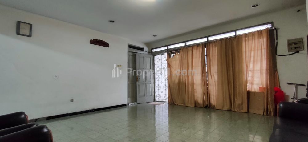  Dijual Rumah di Petojo Jakarta Pusat, LT 167 m², Cocok untuk Rumah Kost