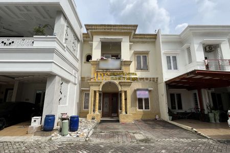 Jual Rumah 2 Tingkat Siap Huni di Komplek Somerset Regency Jalan Sunggal - Medan