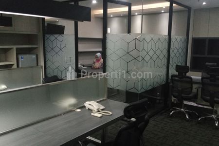 Jual Office Space Full Furnished Exclusive di Epiwalk Rasuna Kuningan Jakarta Selatan