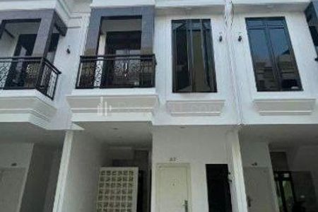 Dijual Rumah Ready Townhouse Modern di Cipinang Jakarta Timur