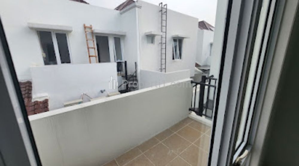 Dijual Rumah di Cluster Pasadena Gading Serpong Tangerang