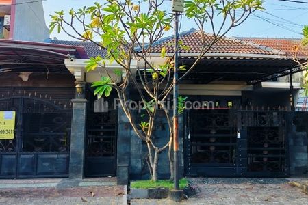 Rumah Minimalis Modern Strategis Disewakan di Jemursari, Surabaya Timur