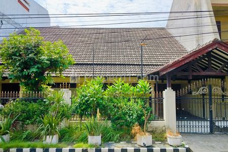 Rumah Dijual/Disewakan Jemursari Classic Modern Siap Huni Surabaya Timur