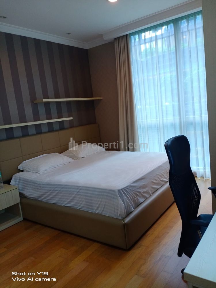 Dijual Apartment Residence 8 Senopati - 3BR Full Furnished