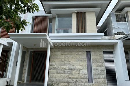 Rumah Dijual di Citraland The Greenlake Surabaya, Minimalis