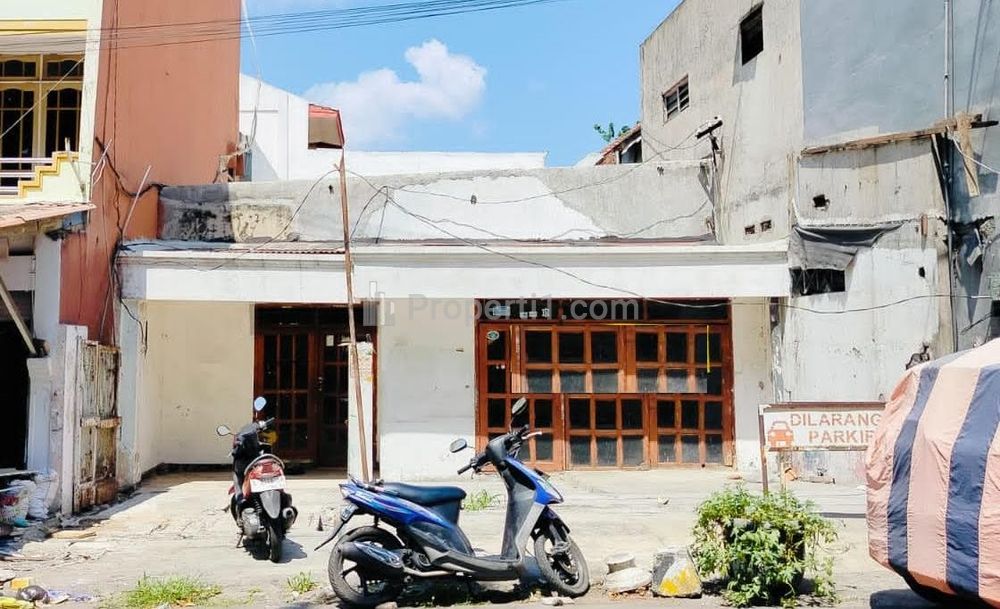 Rumah Dijual di Jalan Ronggowarsito Darmo Wonokromo Surabaya Selatan