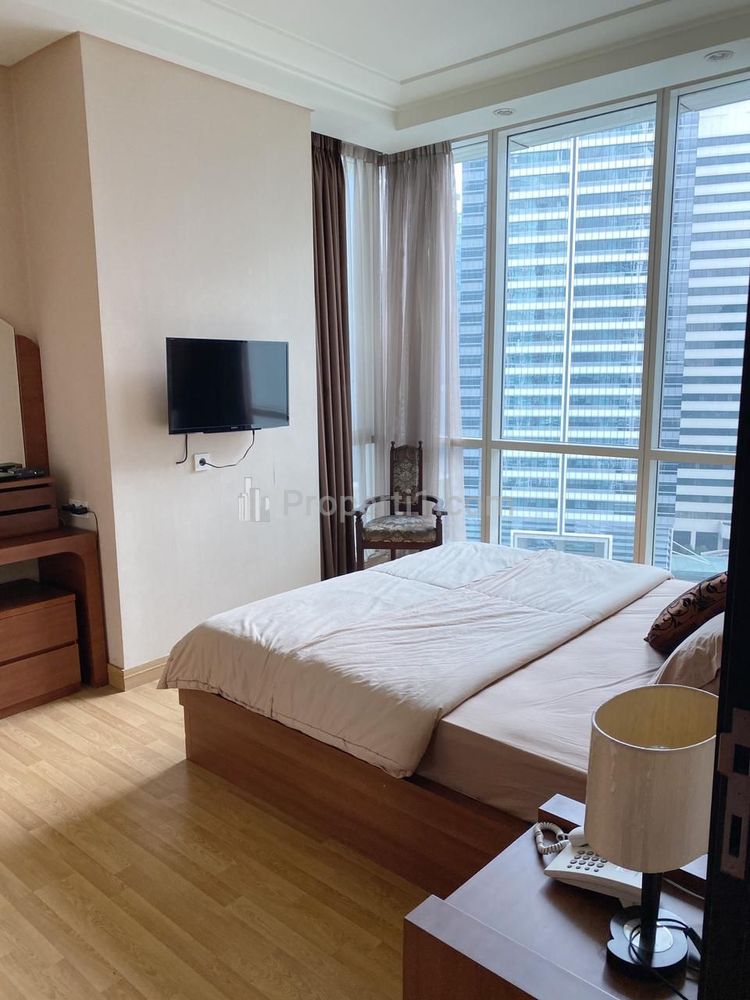 Disewakan Apartment The Peak Sudirman 3+1 BR Full Furnish