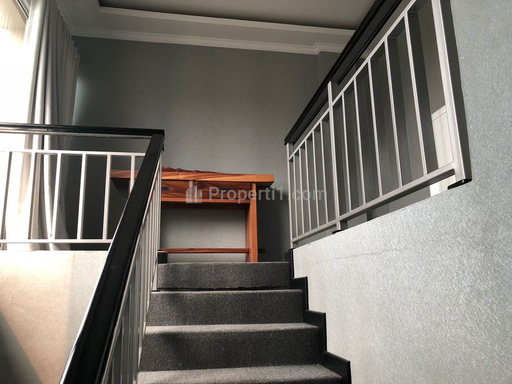 Disewakan Apartemen Signature Park Tebet – Fully Furnished 1 Bedroom (Penthouse)