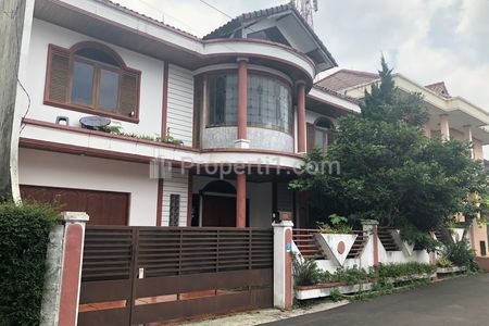 Dijual Rumah 2 Lantai Siap Huni di Sarijadi Bandung