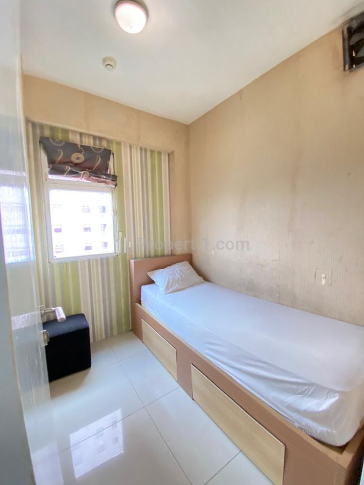 Apartemen Green Pramuka City Disewakan Unit 2 BR Semi Furnished Siap Huni