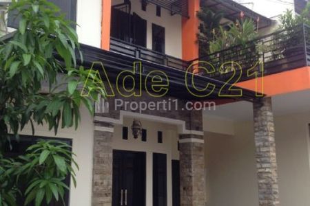 Dijual Rumah Town House Minimalis Siap Huni, di Jl. Raya Lenteng Agung, Jakarta Selatan