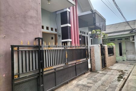 Rumah 2 lantai