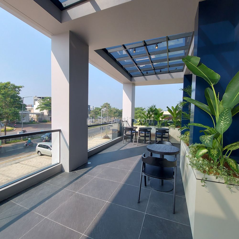 Dijual Ruko 3 Lantai di Lokasi Komersil Carson di Summarecon Serpong