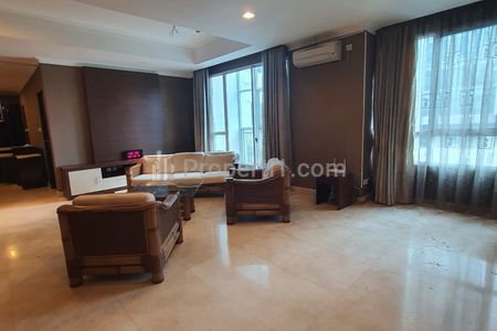 For Sale Apartment Essence Darmawangsa 3BR Semi Furnish Very Spacious