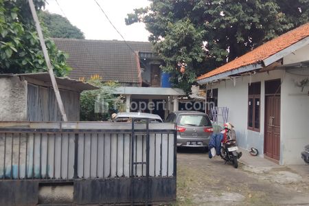 Jual BU Cepat Tanah Bonus Bangunan Lama di Lubang Buaya, Jakarta Timur