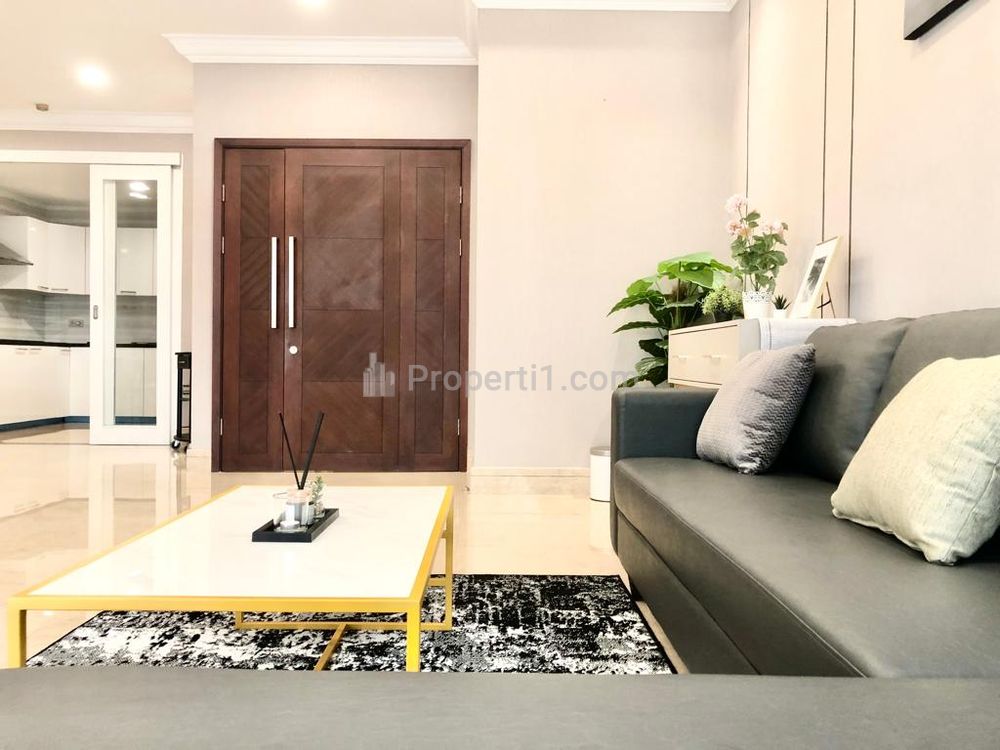 Disewakan Luxurious Apartment at The Capital Residence - 3+1 BR Full Modern Furnished – Strategic Location in South Jakarta