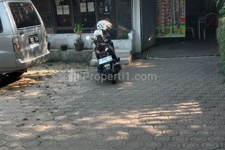 Jarang Ada Tanah Bonus Rumah Tua Dijual di Pinggir Jalan Raya AH Nasution Bandung Arcamanik Harga Termurah